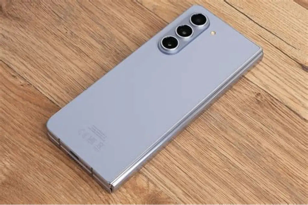 Samsung Galaxy S25 5G Limited-Time Price Cut: Here’s What You Get at Rs 1,04,999